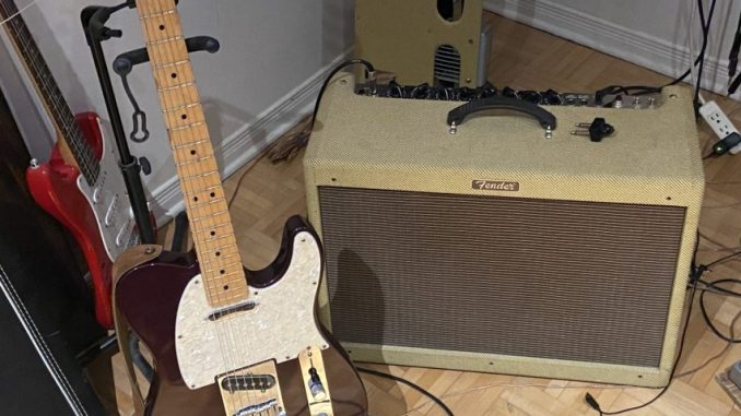 How to Make Your Solid-Body Telecaster Sound Like a Thinline